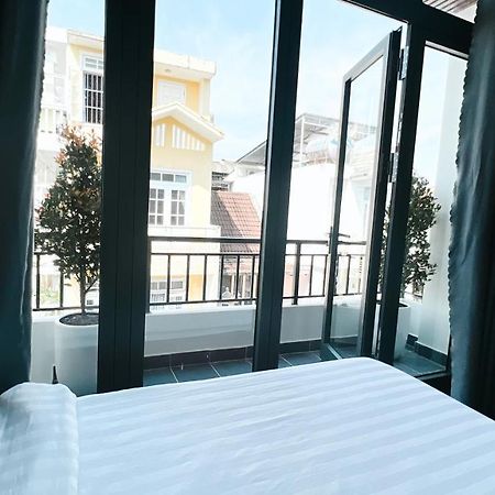 Mini Hotel Lac Hong Хюэ Экстерьер фото