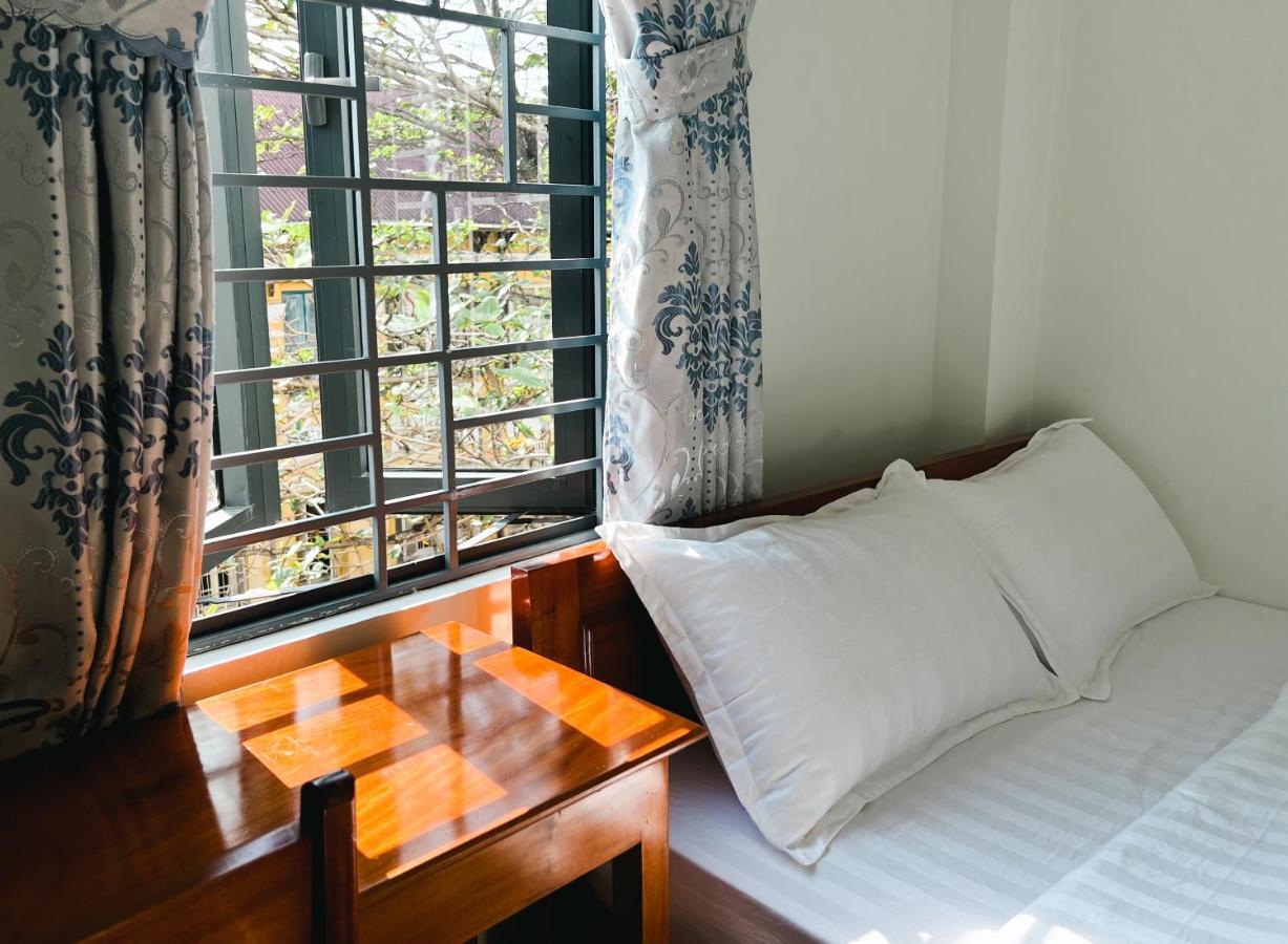 Mini Hotel Lac Hong Хюэ Экстерьер фото