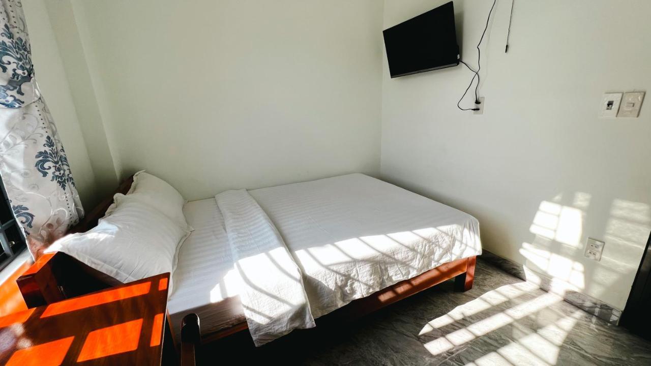Mini Hotel Lac Hong Хюэ Экстерьер фото