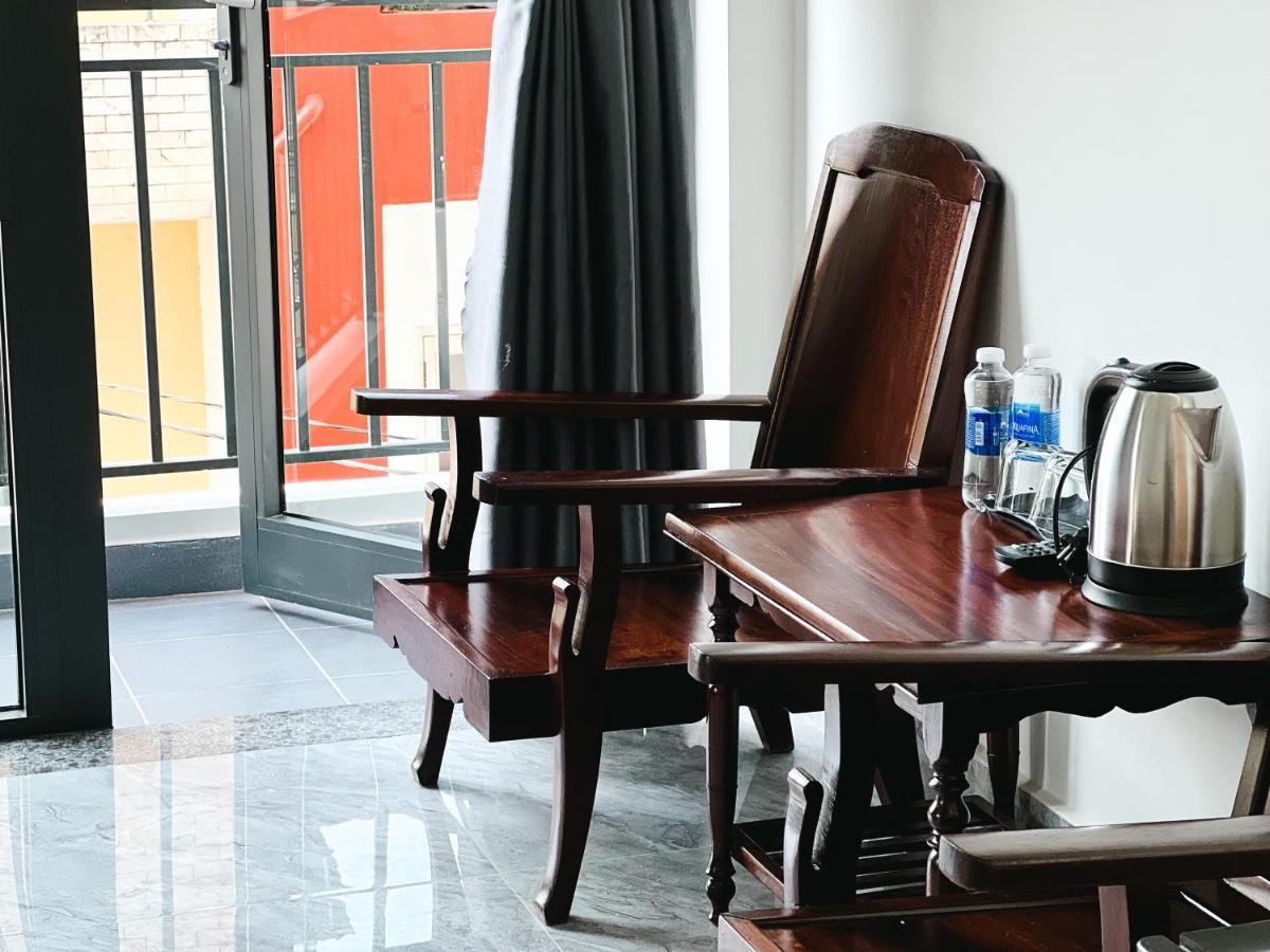 Mini Hotel Lac Hong Хюэ Экстерьер фото